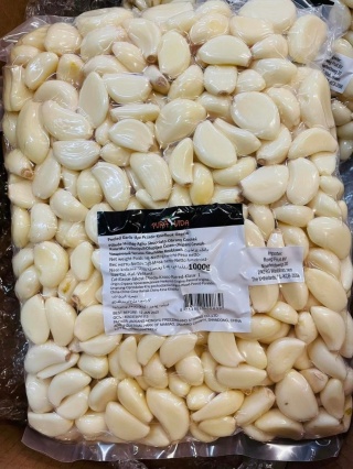 Czosnek obierany ząbki świeży 10kg pakowany Vacum - kraj Chiny