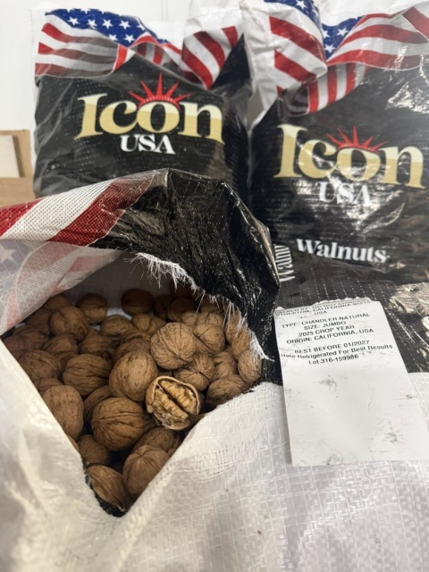 Orzechy włoskie ze słonecznej Kalifornii 1 kg z łupiną